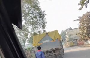 खनिज विभाग की बड़ी कार्यवाही रेत चोरी कांग्रेस नेता पर