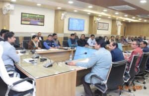 कलेक्टर की अध्यक्षता में जिला टास्क फोर्स समिति की बैठक आयोजित