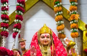 नवरात्रि को लेकर घरों में तैयारियां शुरू, माता रानी के स्वागत में जुटीं महिलाएं